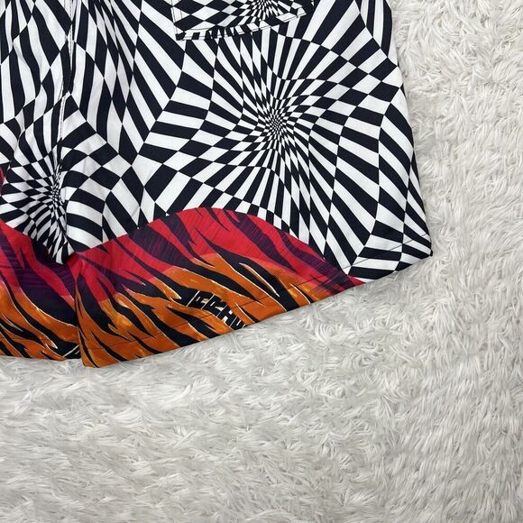 VANS Vault Aries Relaxed Short White/Black/Red VN0A5GYIZ0E Size L MSRP $120 - Picture 6 of 10